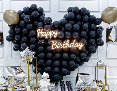 ��ɫ���������к������粼��ͼƬ