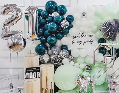 �ഺѤ������ɫ����21������ջ᳡����һЩ����