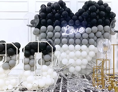 20�����պڰ׻���ɫ���Ĵ��ı���